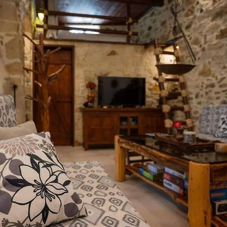 Dioni Stone House Villa Petrokefalo Buitenkant foto